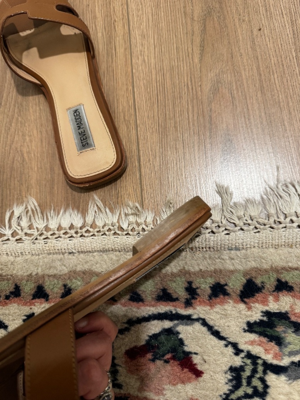 HADYN COGNAC LEATHER - Picture 5 of 8
